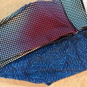 2 pairs of Lululemon leggings